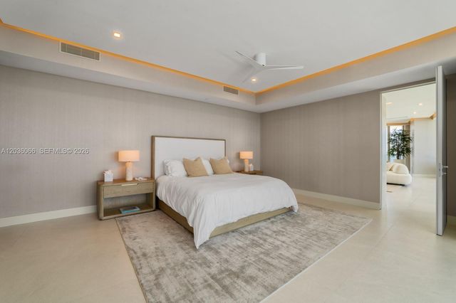 18975 Collins Avenue 3000, Sunny Isles Beach, FL 33160