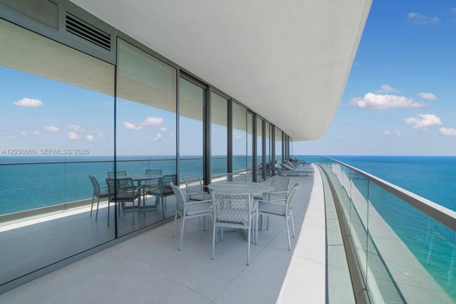 18975 Collins Avenue 3000, Sunny Isles Beach, FL 33160