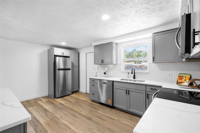 4244 MESA DRIVE, New Port Richey, FL 34653