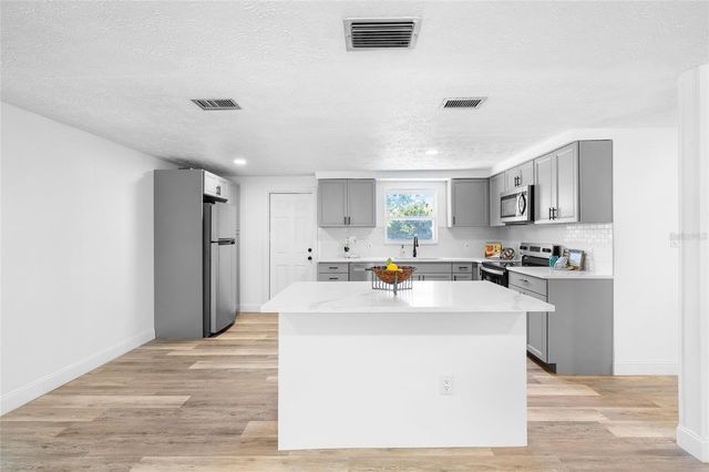 4244 MESA DRIVE, New Port Richey, FL 34653