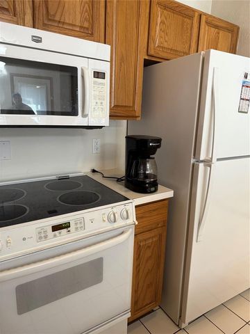 13813 Crossing Way West, Edmond, OK 73013