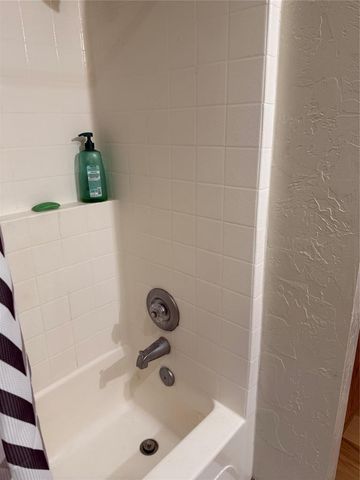 13813 Crossing Way West, Edmond, OK 73013