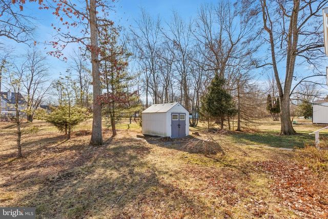 674 BOXWOOD TER, North Wales, PA 19454