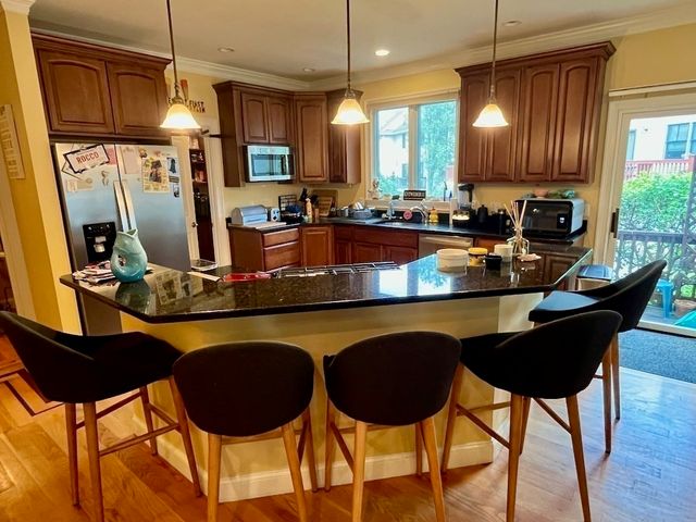 20 5th Ave 20, Watertown, MA 02472