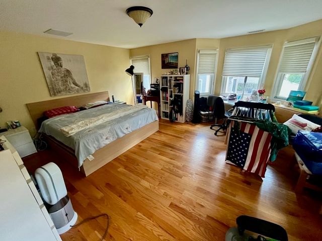 20 5th Ave 20, Watertown, MA 02472