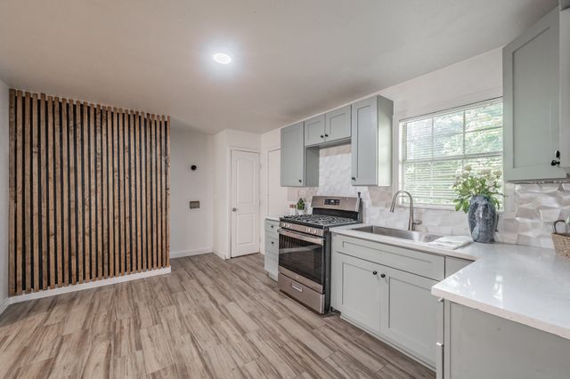 4310 Utah Avenue, Dallas, TX 75216
