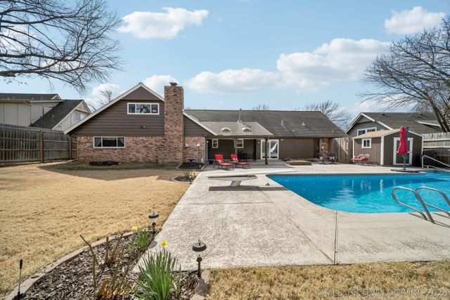 7021 E 67th Street, Tulsa, OK 74133