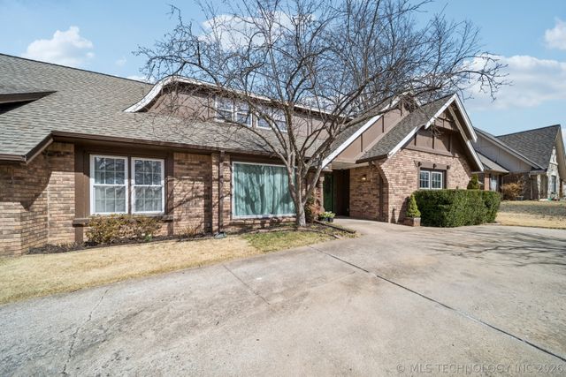 7021 E 67th Street, Tulsa, OK 74133