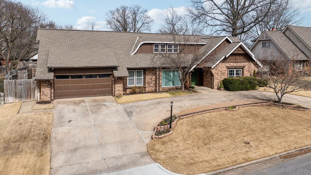 7021 E 67th Street, Tulsa, OK 74133