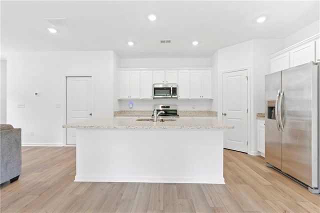 828 Evergreen Road, Winder, GA 30680