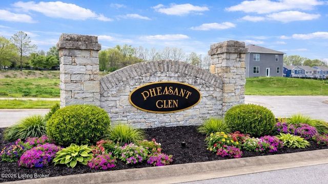 113 Pheasant Glen Dr, Shelbyville, KY 40065