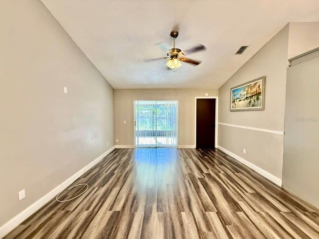 8711 BUSCH OAKS STREET, Tampa, FL 33617