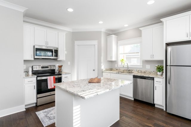 1112 SW Phillips Street, SW, Cleveland, TN 37311