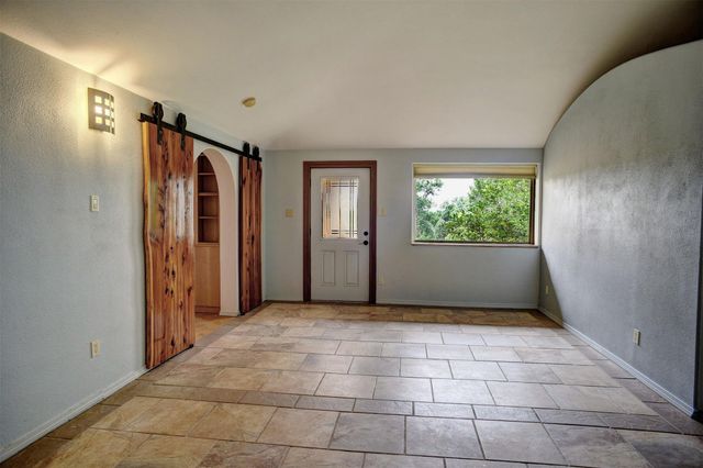 123 Konahuanui LN, Bastrop, TX 78602