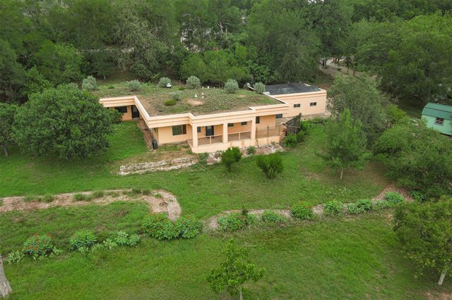 123 Konahuanui LN, Bastrop, TX 78602