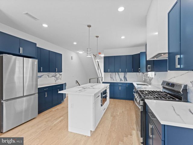 521 N 2ND ST, Camden, NJ 08102