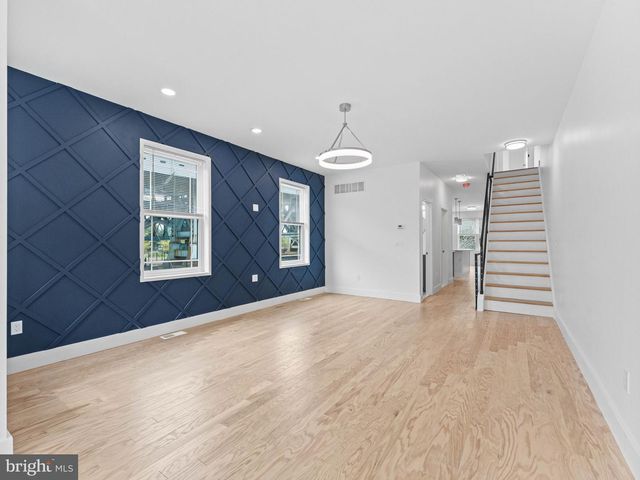 521 N 2ND ST, Camden, NJ 08102