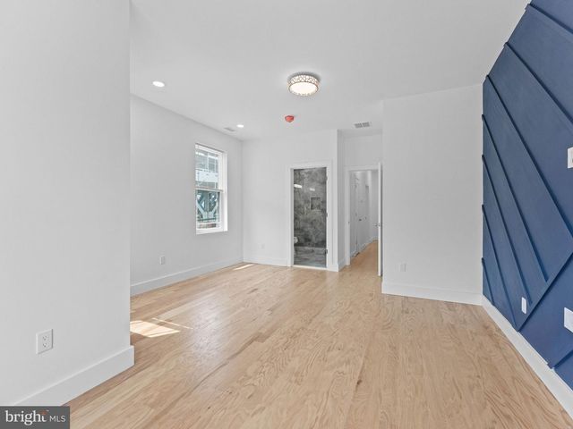 521 N 2ND ST, Camden, NJ 08102