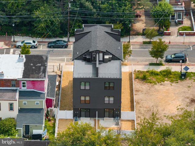 521 N 2ND ST, Camden, NJ 08102