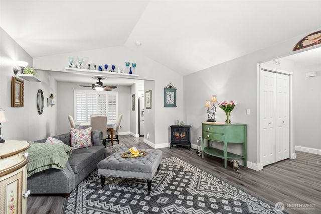 20506 108th Street Ct E, Bonney Lake, WA 98391