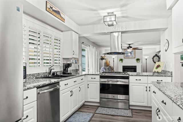 20506 108th Street Ct E, Bonney Lake, WA 98391