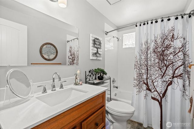 20506 108th Street Ct E, Bonney Lake, WA 98391