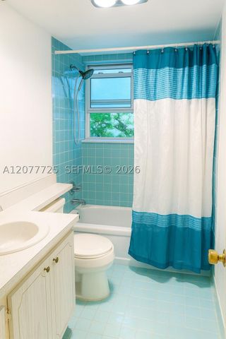 610 NE 12th Ave 308, Hallandale Beach, FL 33009