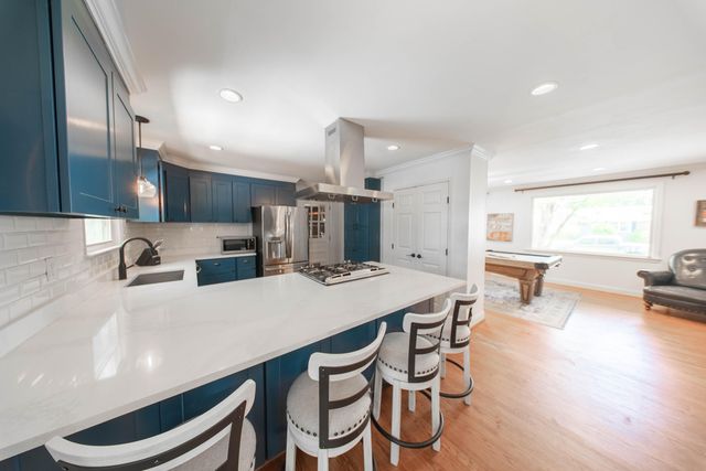 1836 Saint Julian Drive, Charleston, SC 29407