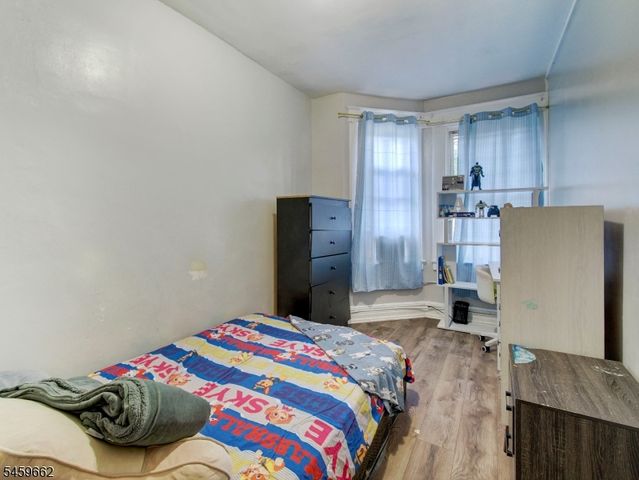 18 Shanley Ave, Newark City, NJ 07108