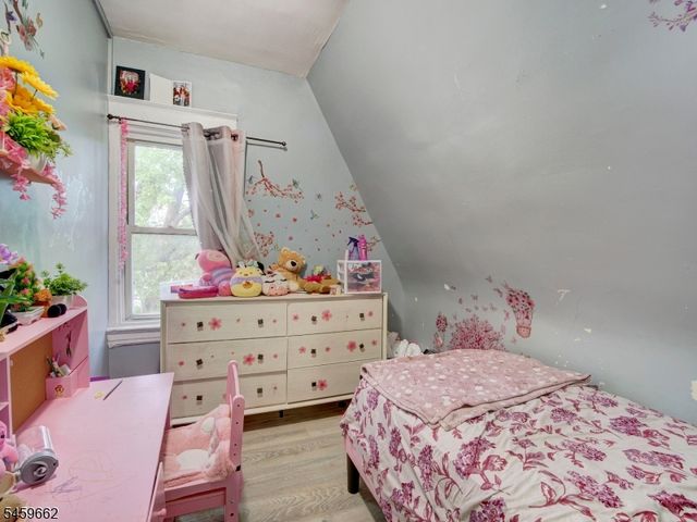 18 Shanley Ave, Newark City, NJ 07108