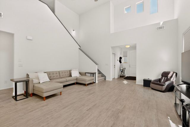 8764 Sevano Circle NE, Albuquerque, NM 87113