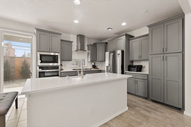 8764 Sevano Circle NE, Albuquerque, NM 87113
