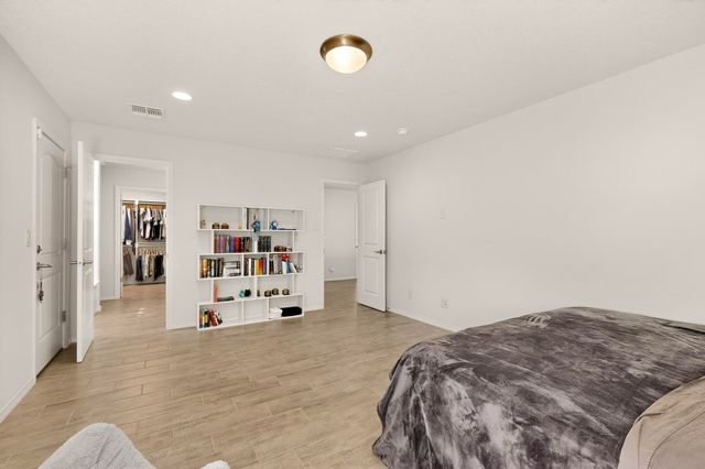 8764 Sevano Circle NE, Albuquerque, NM 87113