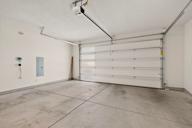 8764 Sevano Circle NE, Albuquerque, NM 87113