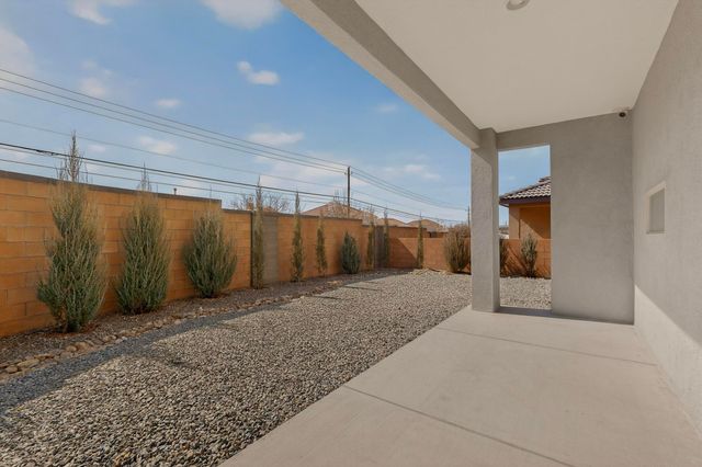 8764 Sevano Circle NE, Albuquerque, NM 87113