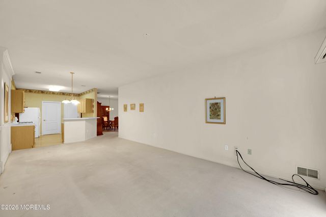 2 Silverside Road, Lakewood, NJ 08701