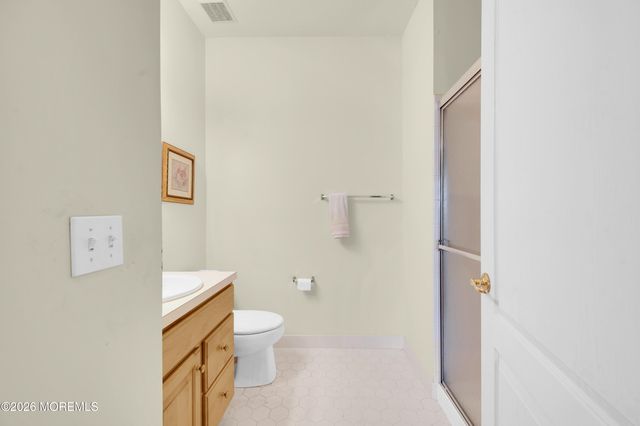 2 Silverside Road, Lakewood, NJ 08701
