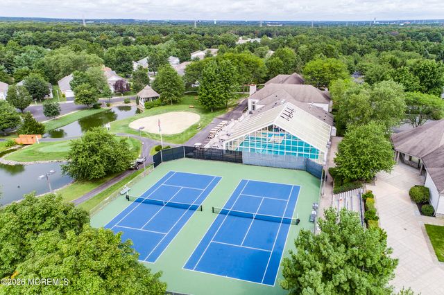 2 Silverside Road, Lakewood, NJ 08701