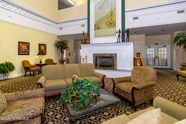 2 Silverside Road, Lakewood, NJ 08701