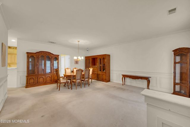 2 Silverside Road, Lakewood, NJ 08701