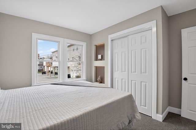 2517 N PINE ST, Wilmington, DE 19802