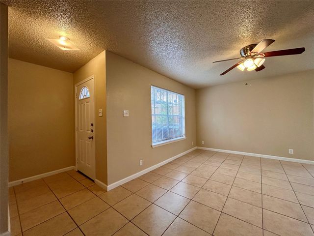 2010 Kirksey DR D, Austin, TX 78741
