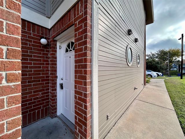 2010 Kirksey DR D, Austin, TX 78741