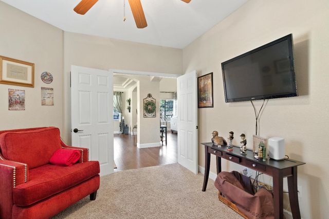 2090 Vista Del Lago Dr, Valley Springs, CA 95252