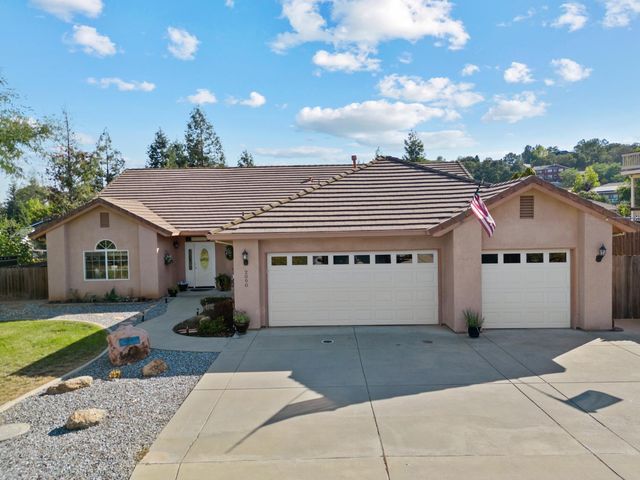 2090 Vista Del Lago Dr, Valley Springs, CA 95252