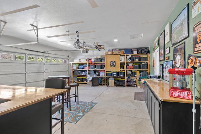 2090 Vista Del Lago Dr, Valley Springs, CA 95252