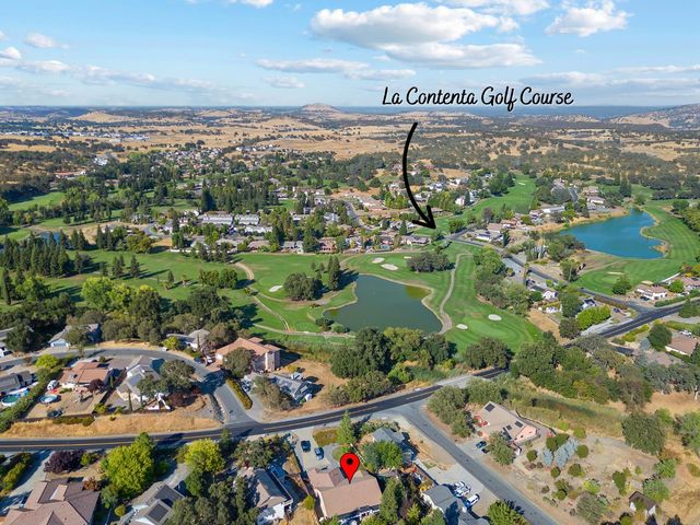 2090 Vista Del Lago Dr, Valley Springs, CA 95252