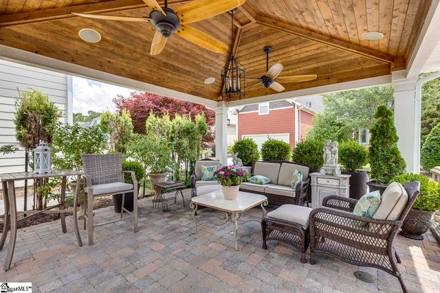20 Flintwood Drive, Simpsonville, SC 29681