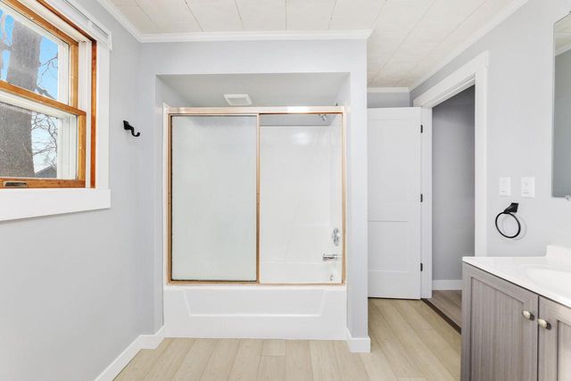 1909-1911 Kane STREET, La Crosse, WI 54603