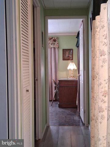 17 STONY RUN VLG, Denver, PA 17517